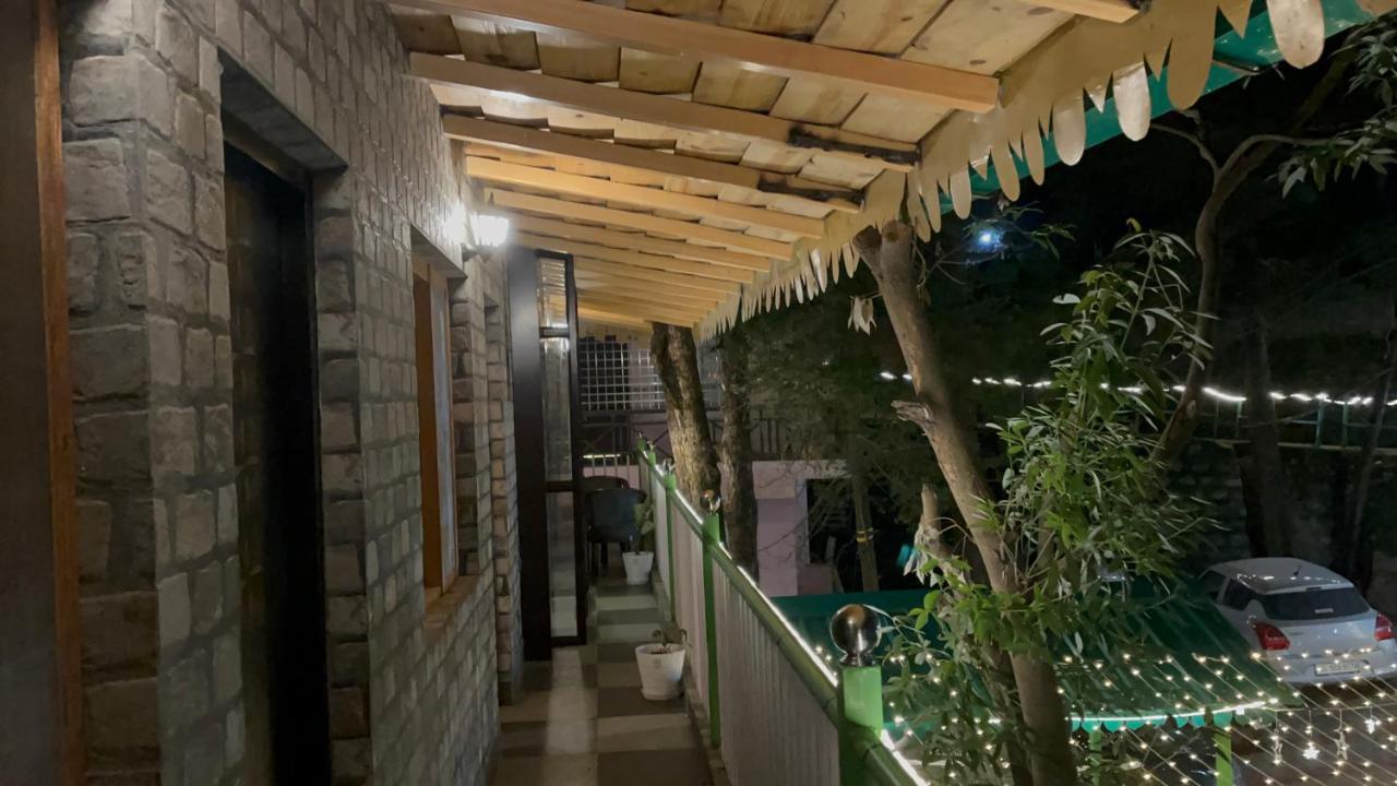 Cedar Woods Resort By Heyan Hotels Нейнитал Екстериор снимка