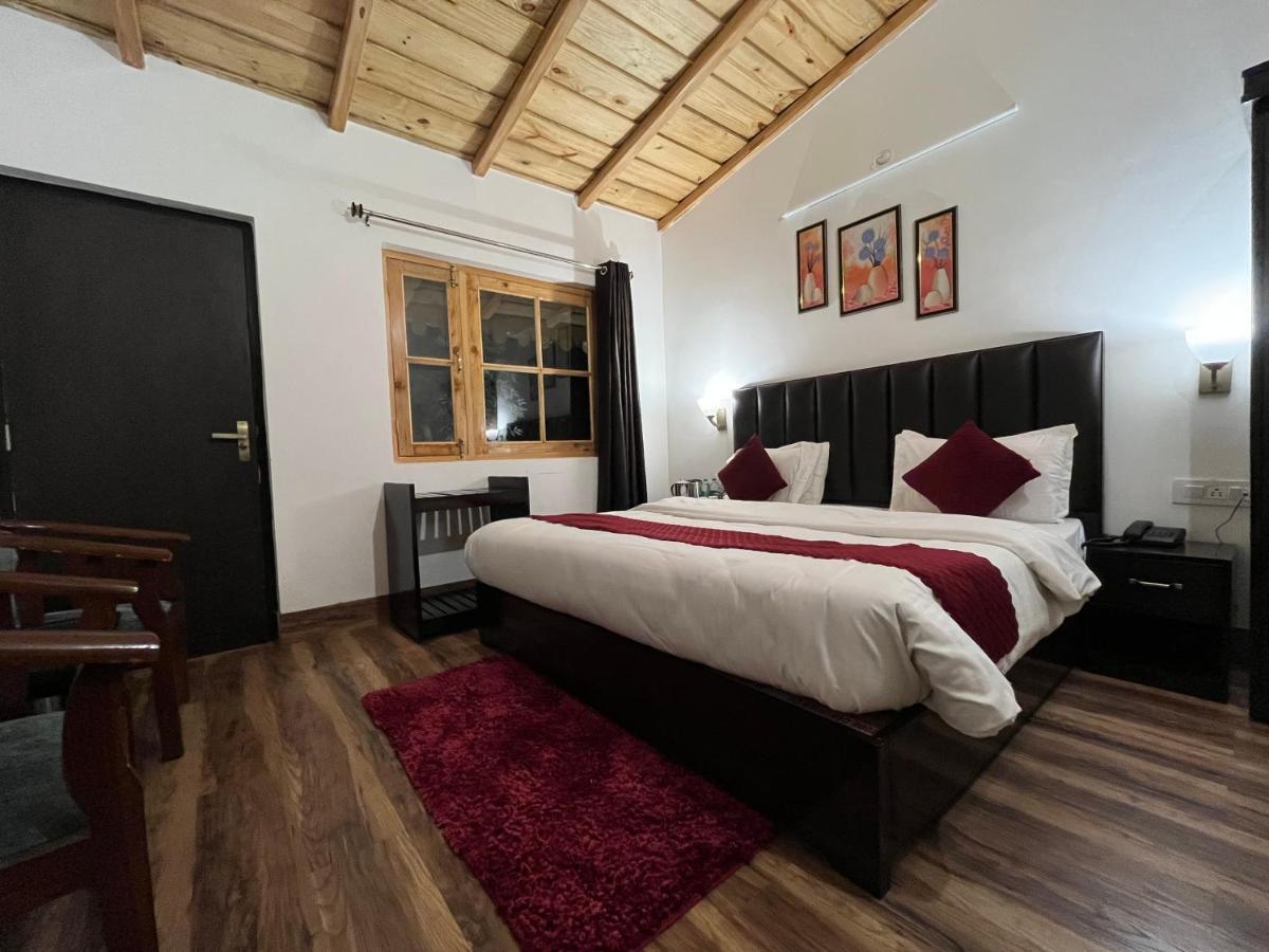 Cedar Woods Resort By Heyan Hotels Нейнитал Екстериор снимка