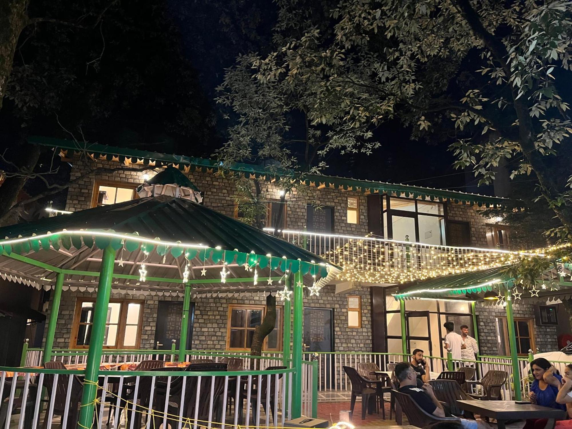 Cedar Woods Resort By Heyan Hotels Нейнитал Екстериор снимка