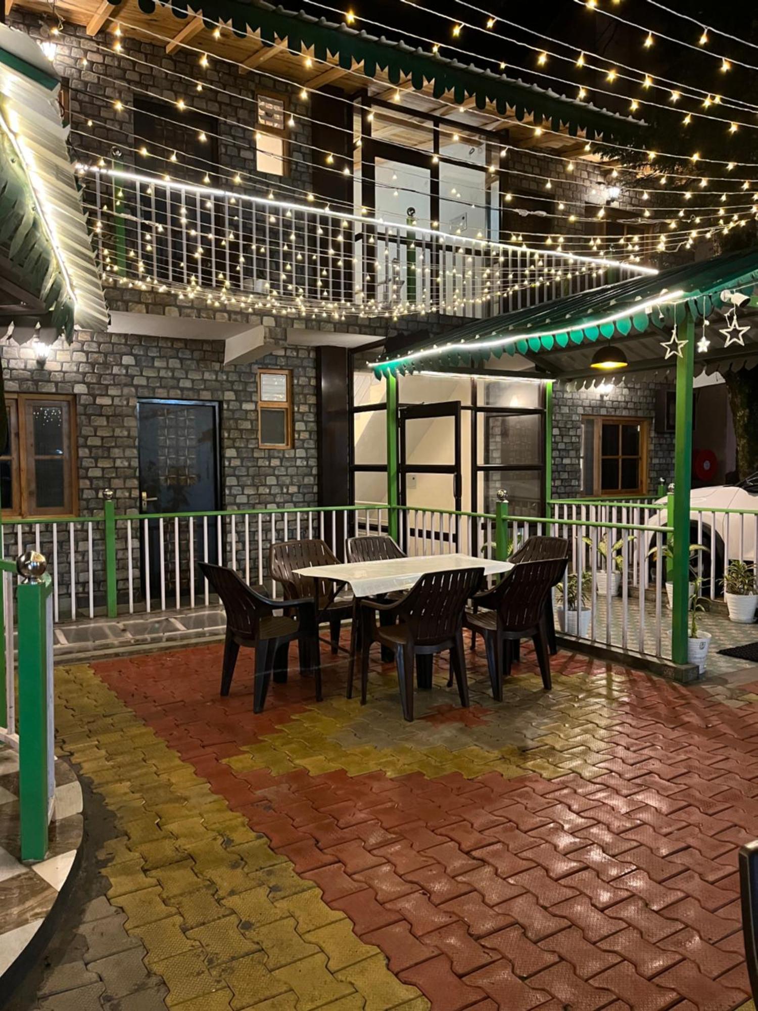 Cedar Woods Resort By Heyan Hotels Нейнитал Екстериор снимка