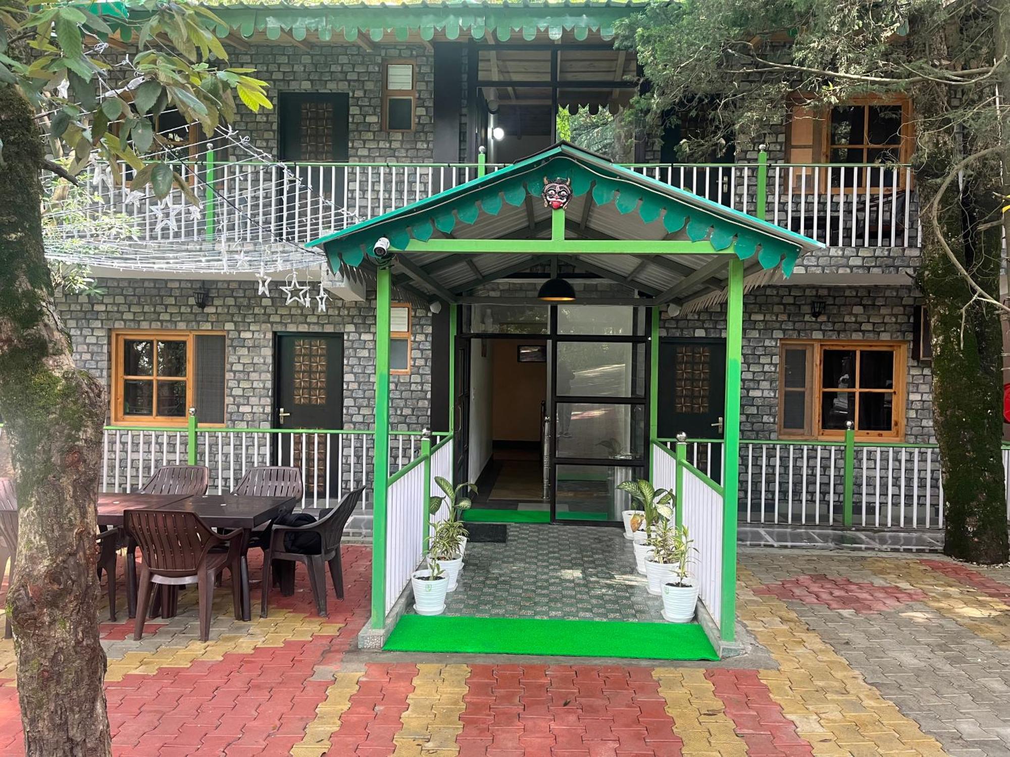 Cedar Woods Resort By Heyan Hotels Нейнитал Екстериор снимка