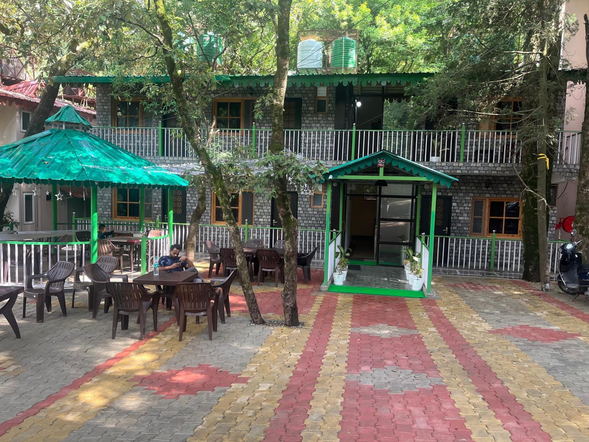 Cedar Woods Resort By Heyan Hotels Нейнитал Екстериор снимка